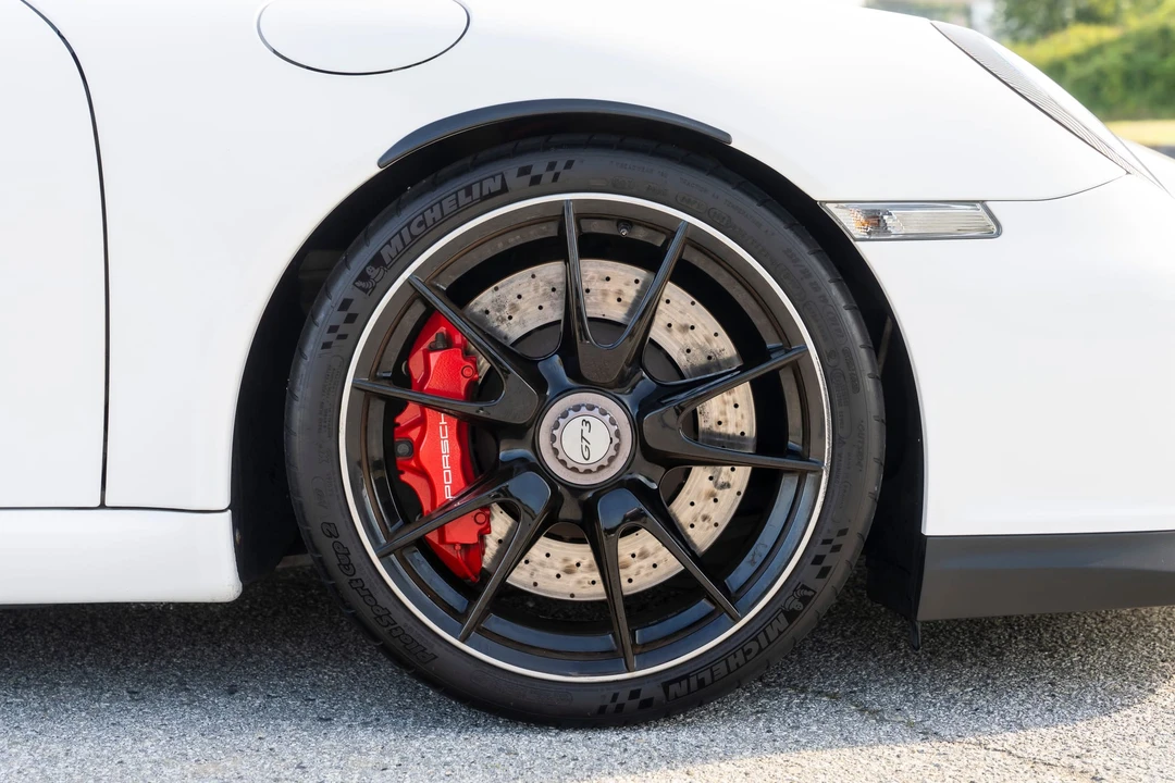 2010 Porsche 997 GT3 - Image 25 of 31