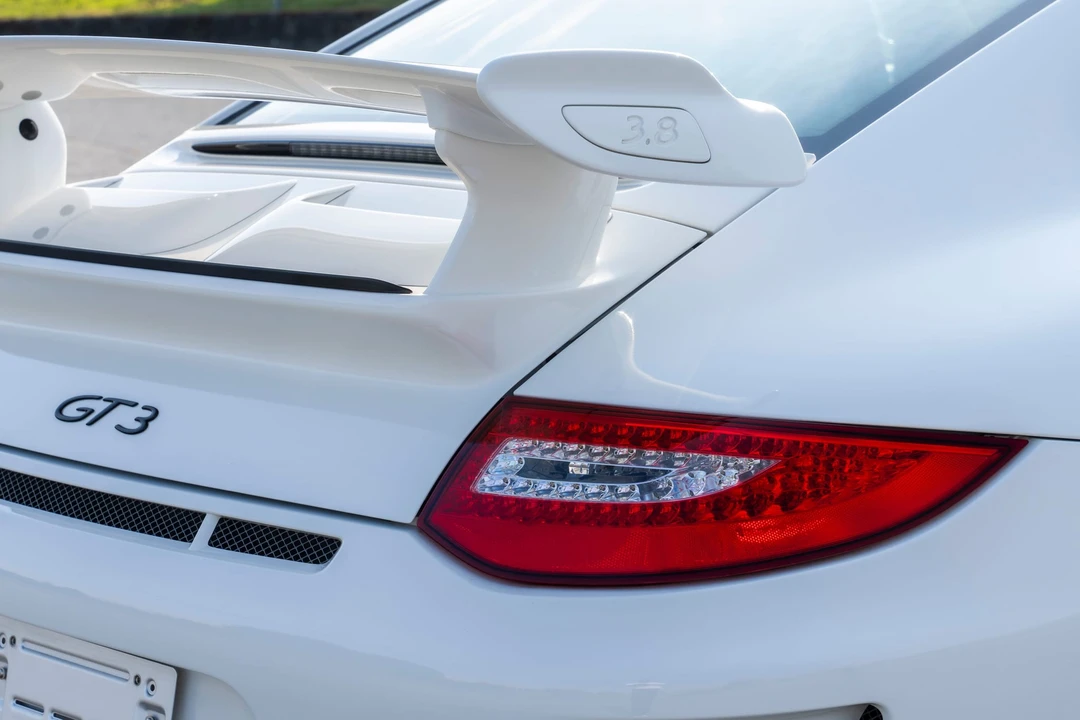 2010 Porsche 997 GT3 - Image 18 of 31