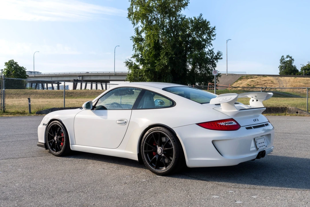 2010 Porsche 997 GT3 - Image 8 of 31