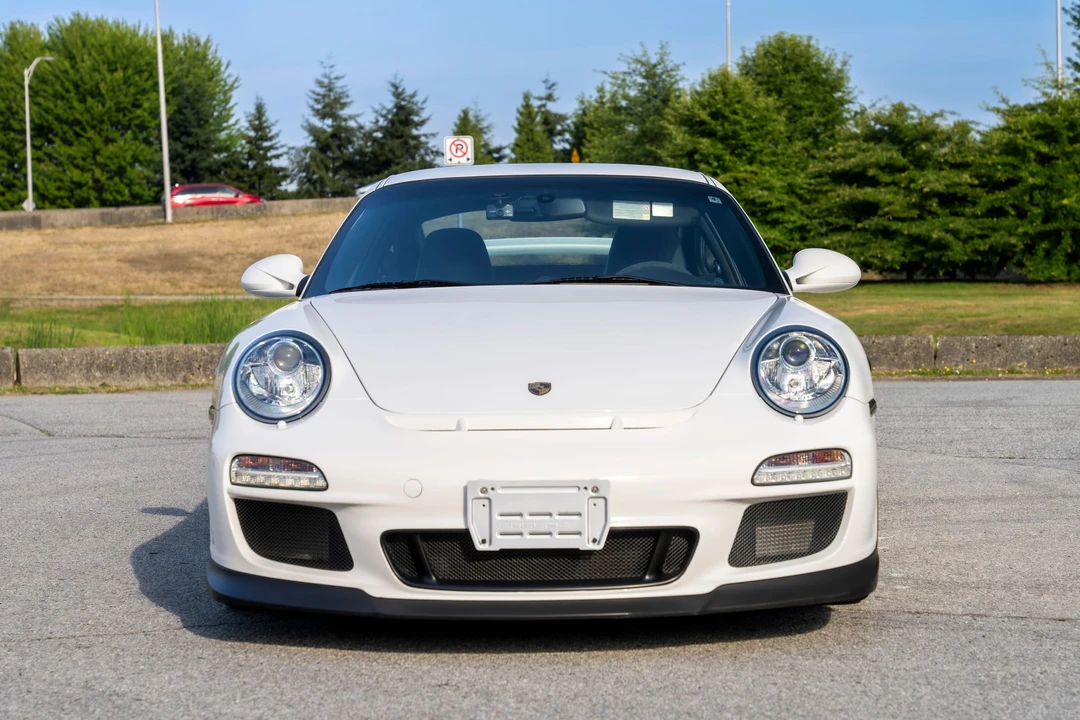 2010 Porsche 997 GT3 - Image 3 of 31