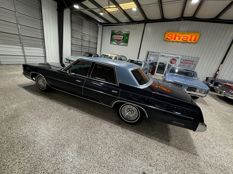 1975 Chrysler Newport - Image 25 of 31
