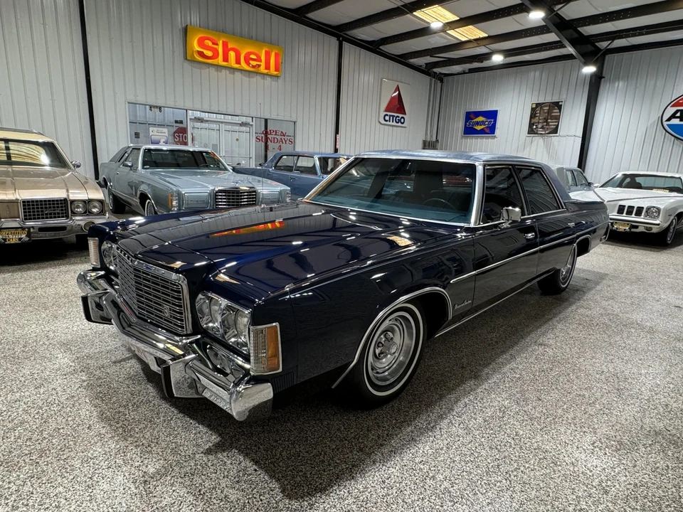 1975 Chrysler Newport - Image 5 of 31