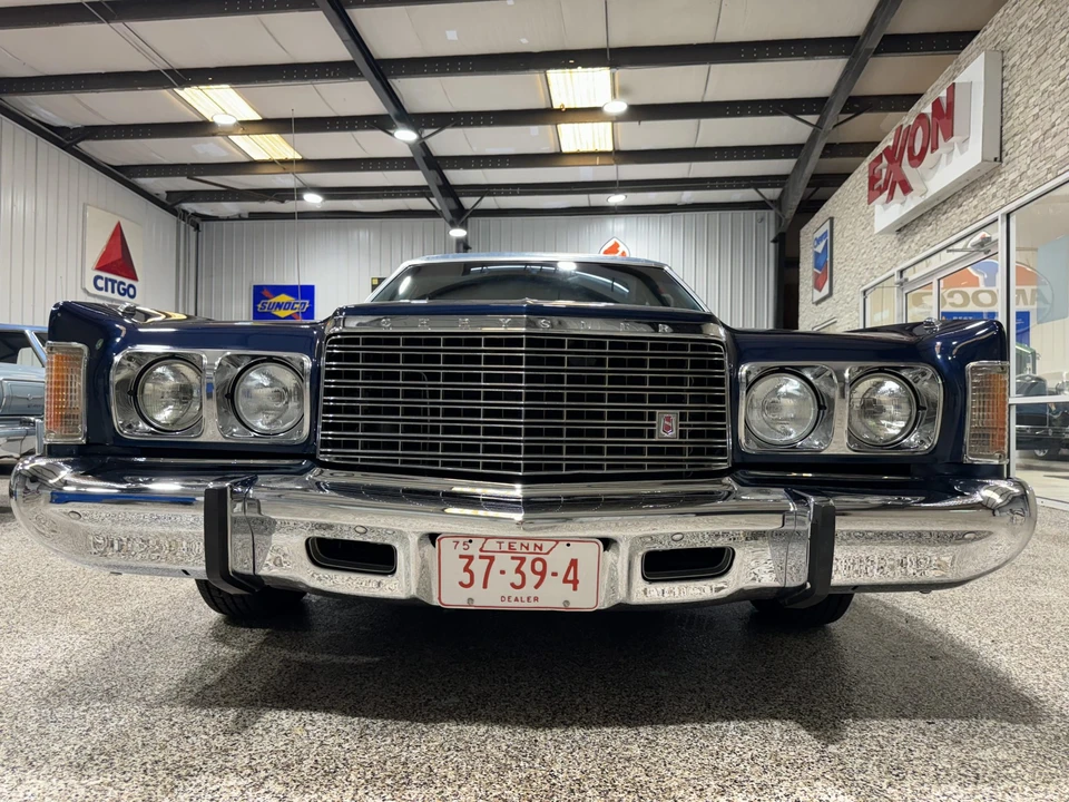 1975 Chrysler Newport - Image 11 of 31