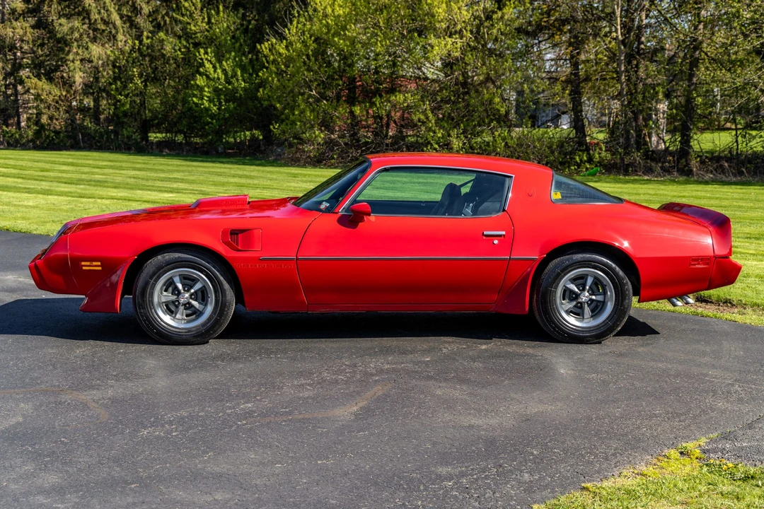 1981 Pontiac Firebird Trans Am 2nd Gen - Image 2 of 31