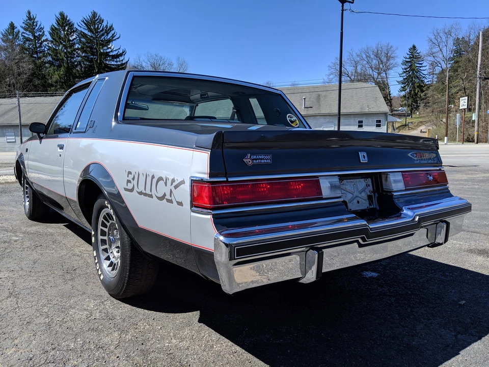 1982 Buick Grand National - Image 24 of 31