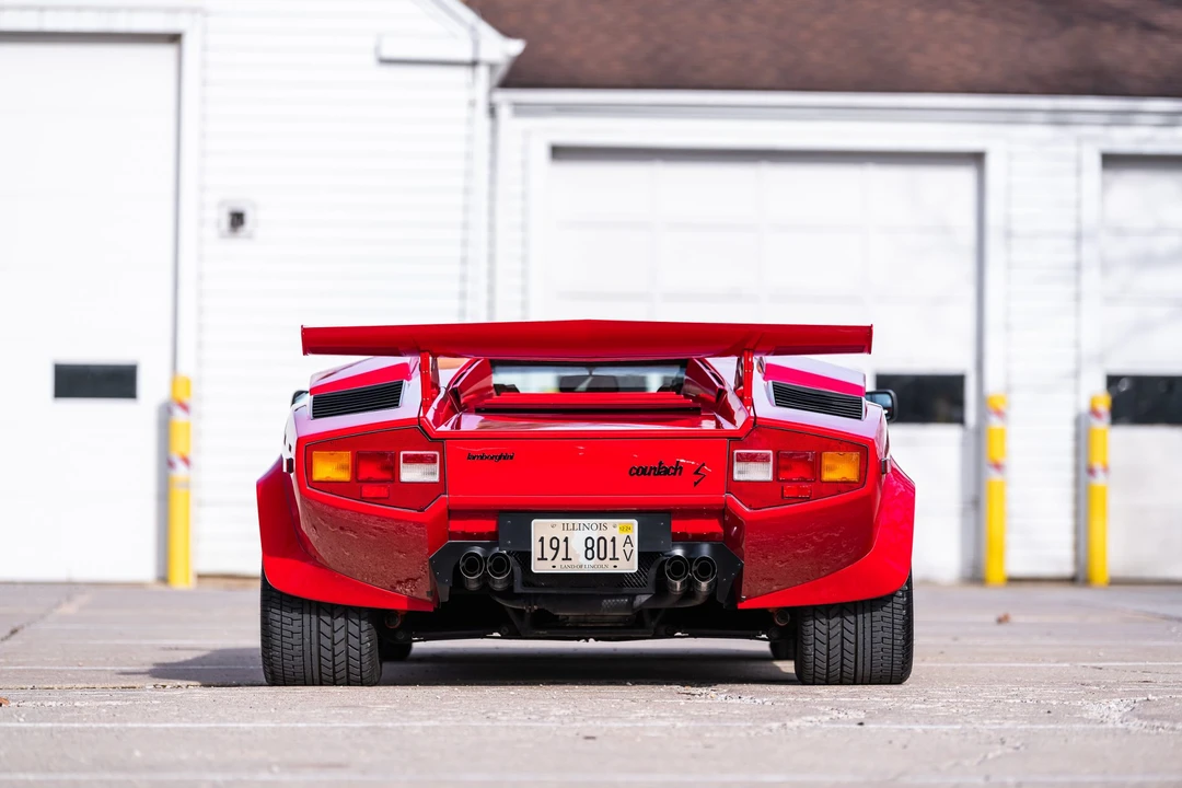 1982 Lamborghini Countach LP400 S - Image 9 of 31