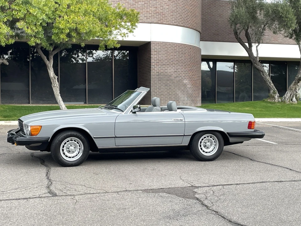 1984 Mercedes-Benz R107 SL-Class - Image 13 of 31