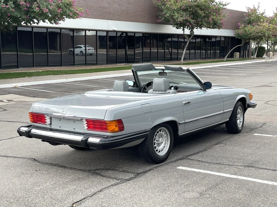 1984 Mercedes-Benz R107 SL-Class - Image 27 of 31
