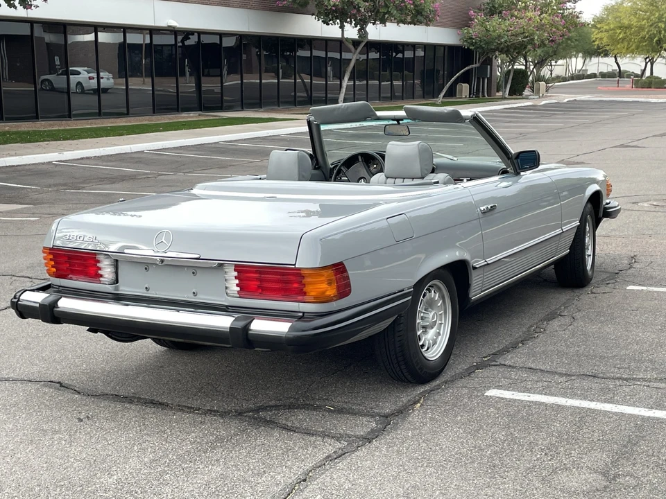 1984 Mercedes-Benz R107 SL-Class - Image 26 of 31