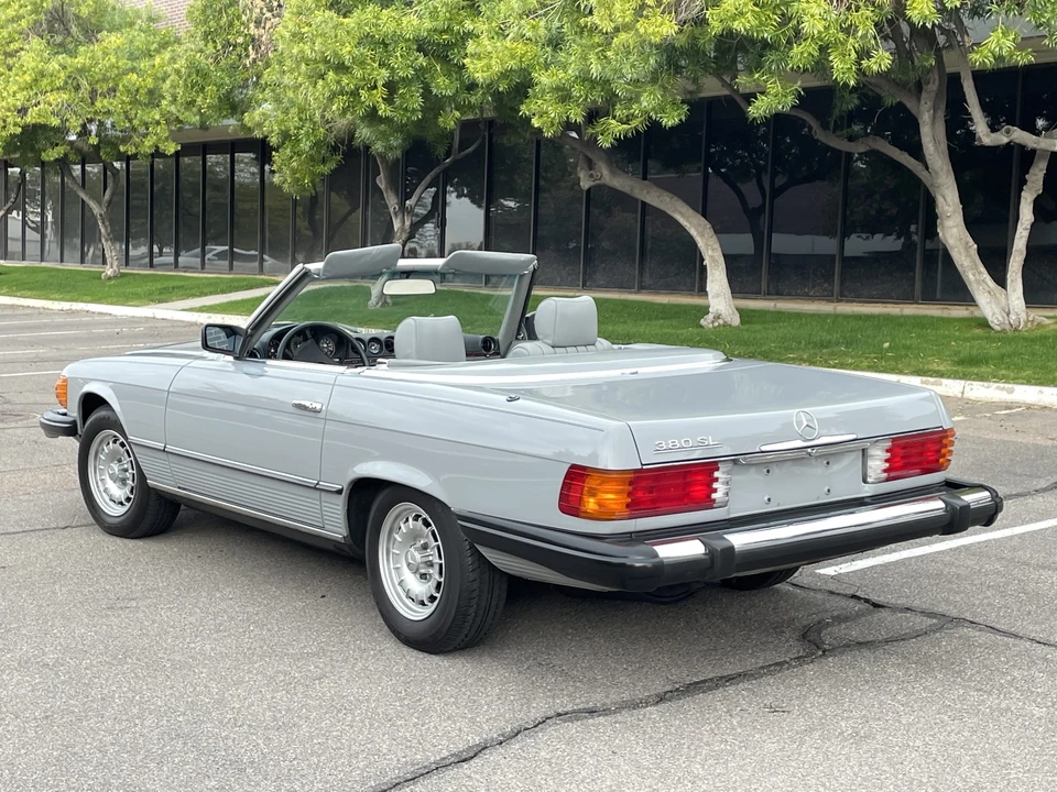 1984 Mercedes-Benz R107 SL-Class - Image 19 of 31