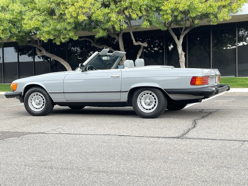 1984 Mercedes-Benz R107 SL-Class - Image 17 of 31