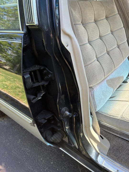 1984 Pontiac Parisienne - Image 28 of 31
