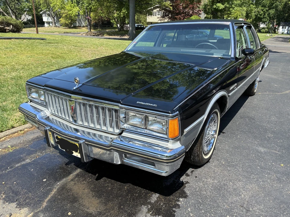 1984 Pontiac Parisienne - Image 3 of 31