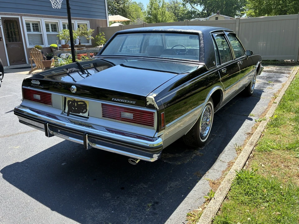 1984 Pontiac Parisienne - Image 5 of 31