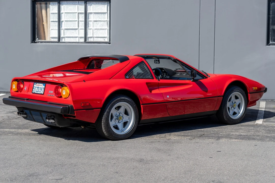 1985 Ferrari 308 GTS QV - Image 6 of 31