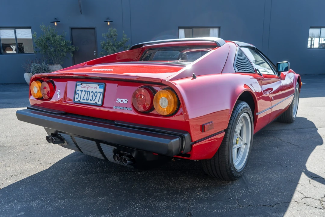1985 Ferrari 308 GTS QV - Image 14 of 31