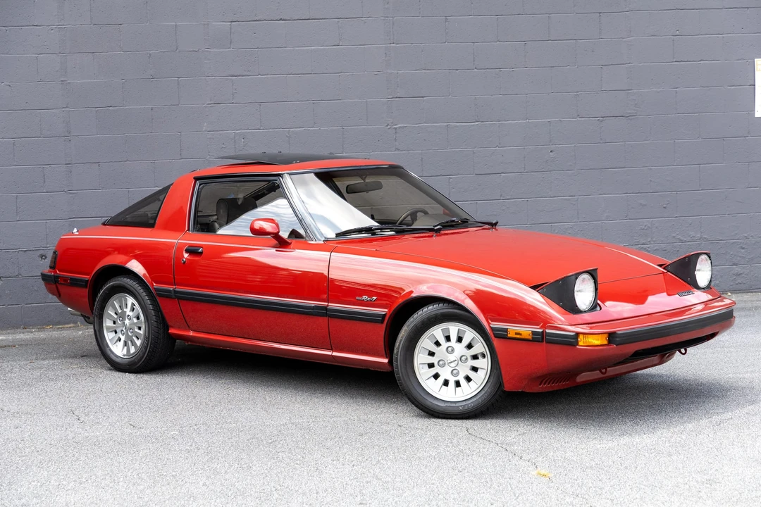 1985 Mazda RX-7 SA & FB - Image 2 of 31