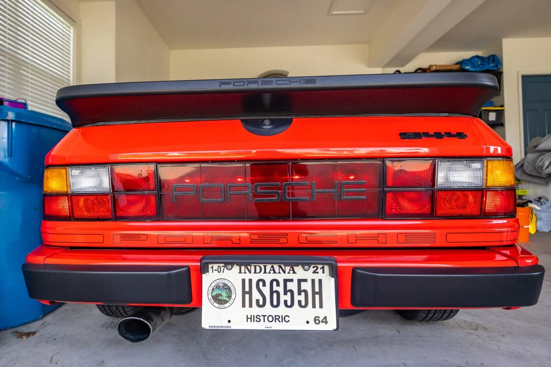 1985 Porsche 944 - Image 10 of 31