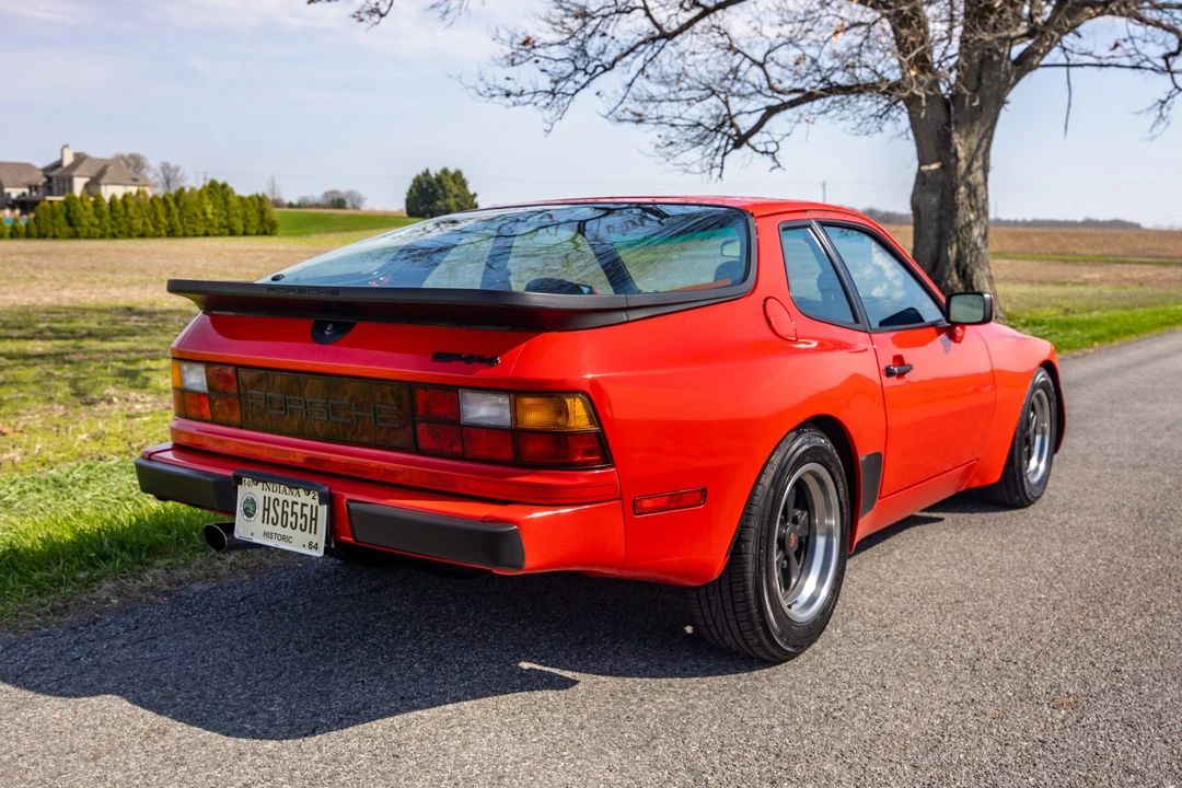 1985 Porsche 944 - Image 11 of 31