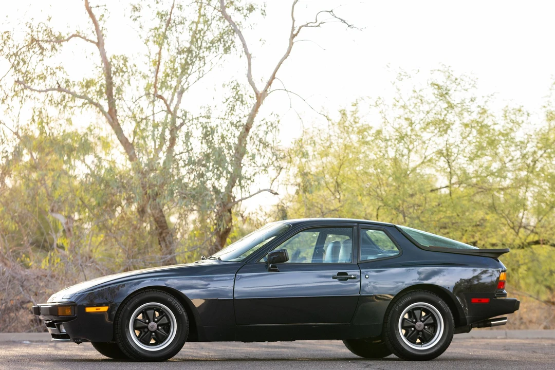 1985 Porsche 944 - Image 19 of 31