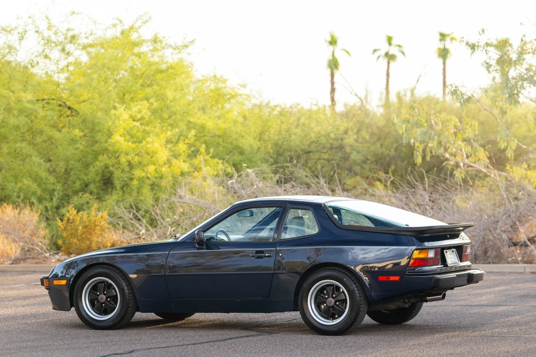 1985 Porsche 944 - Image 22 of 31