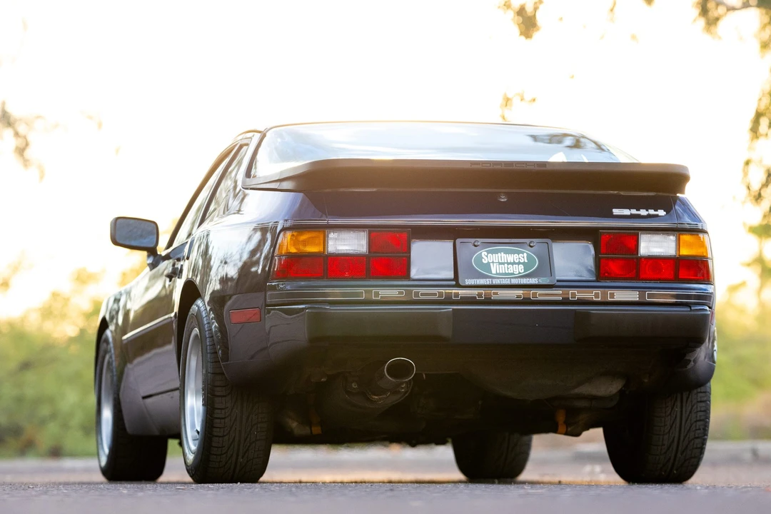 1985 Porsche 944 - Image 23 of 31
