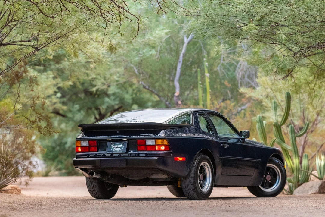 1985 Porsche 944 - Image 7 of 31