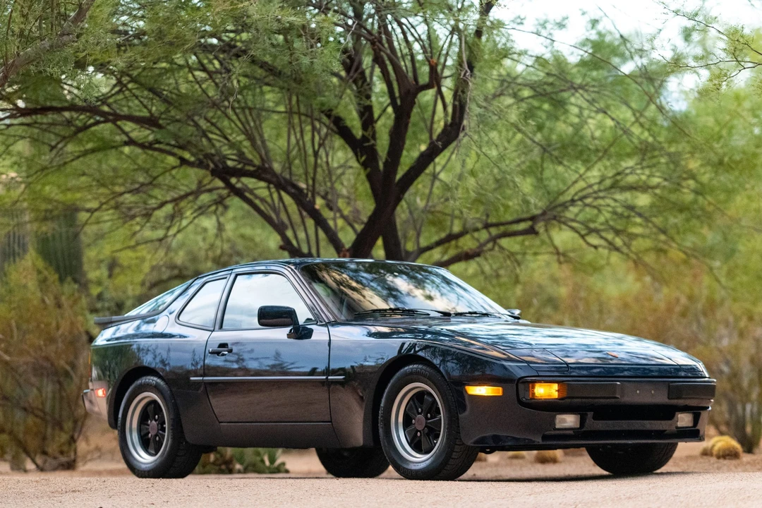 1985 Porsche 944 - Image 10 of 31
