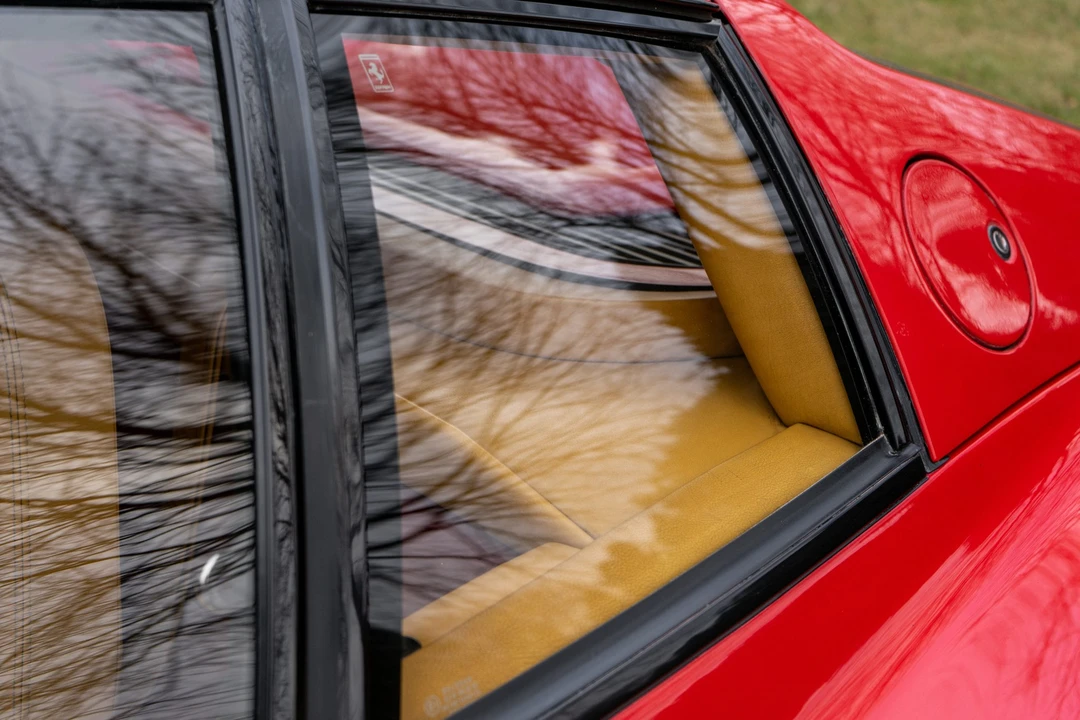 1986 Ferrari Testarossa - Image 24 of 31