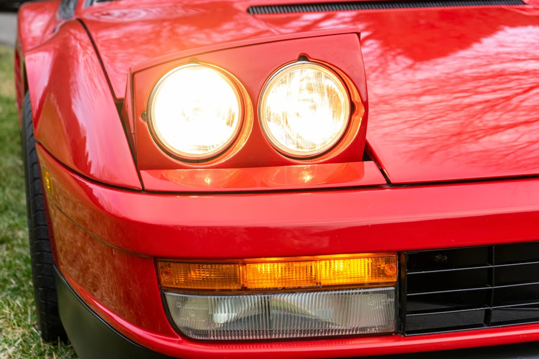 1986 Ferrari Testarossa - Image 10 of 31