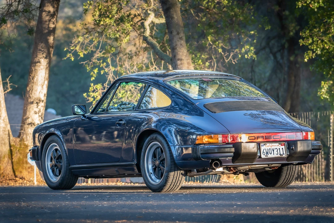 1986 Porsche 911 Carrera 3.2 - Image 8 of 31