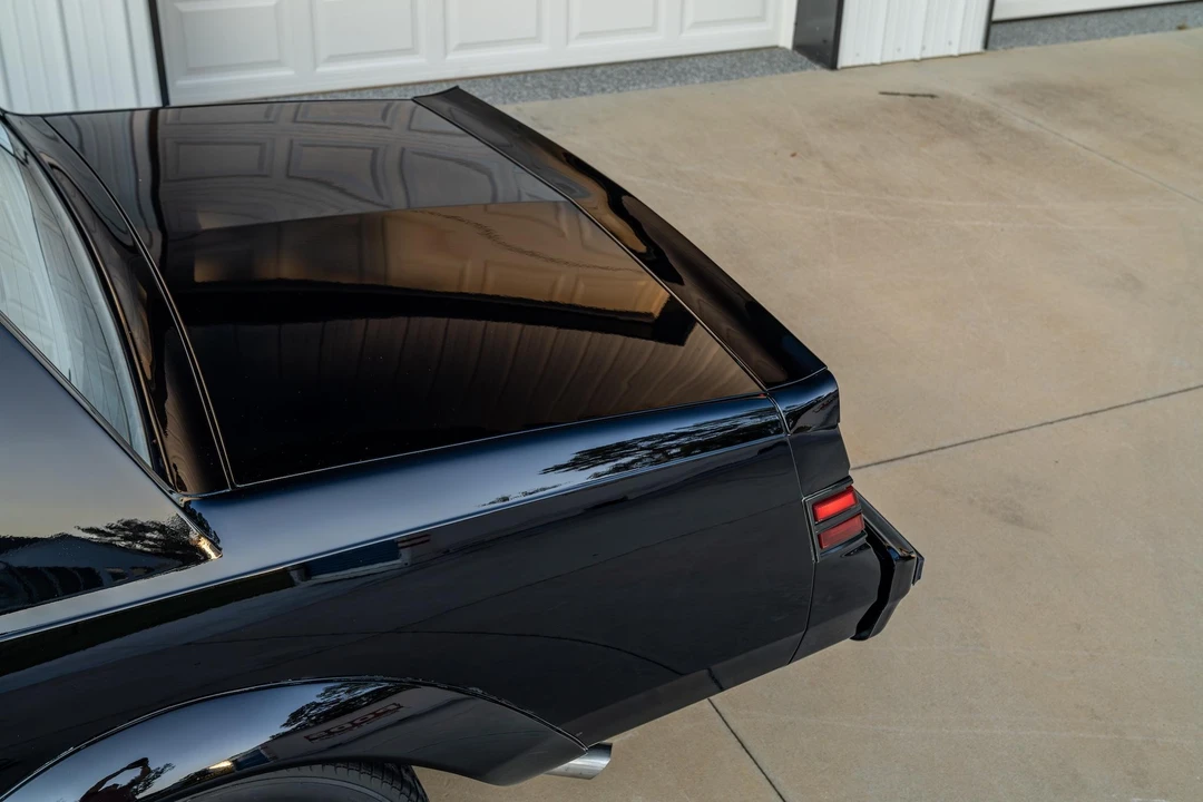 1987 Buick Grand National GNX - Image 28 of 31
