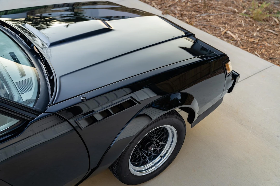 1987 Buick Grand National GNX - Image 30 of 31