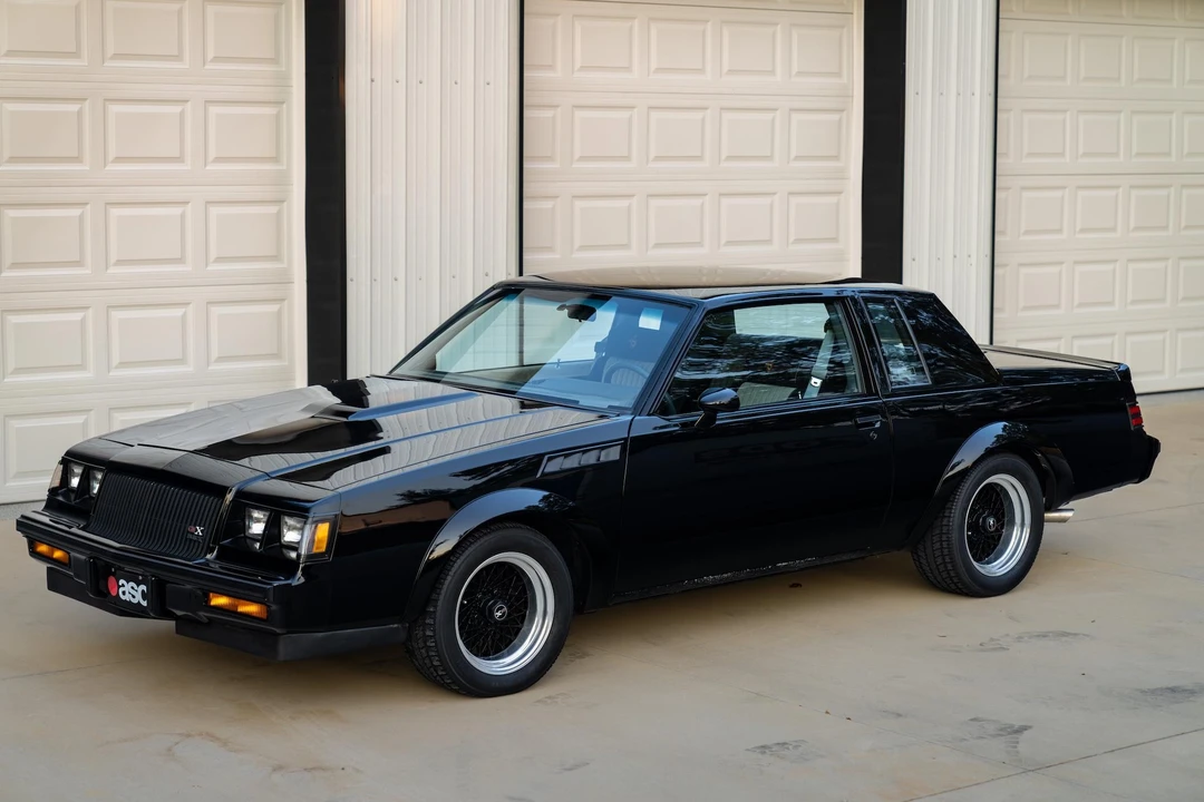 1987 Buick Grand National GNX - Image 2 of 31