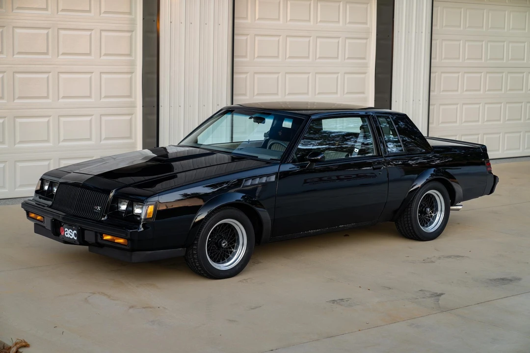 1987 Buick Grand National GNX - Image 3 of 31