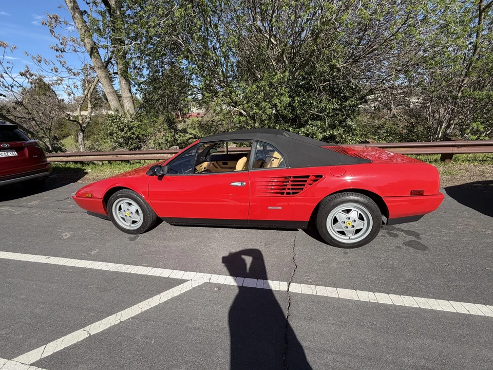 1988 Ferrari Mondial 3.2 - Image 25 of 31