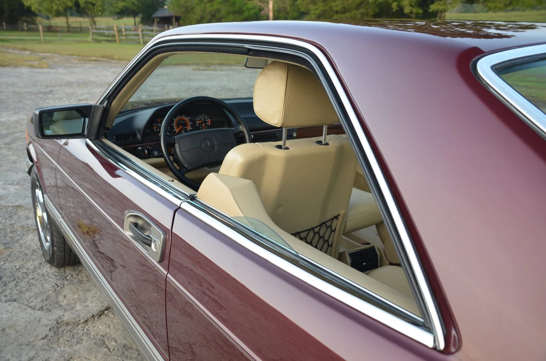 1988 Mercedes-Benz C126 S-Class Coupe - Image 17 of 31