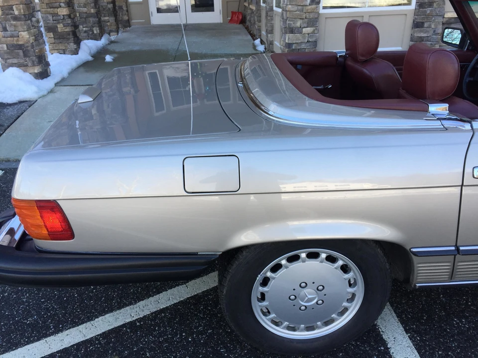 1988 Mercedes-Benz R107 SL-Class - Image 26 of 31