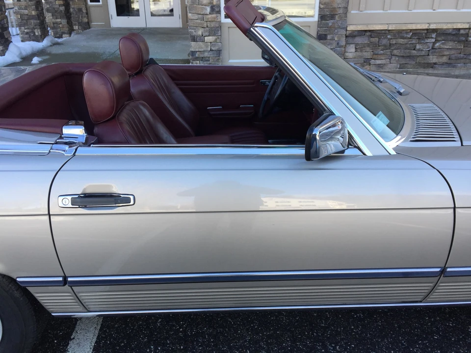 1988 Mercedes-Benz R107 SL-Class - Image 27 of 31