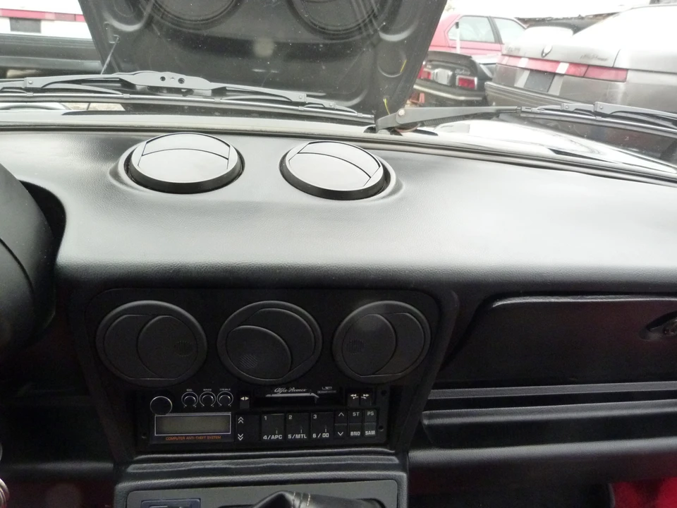 1989 Alfa Romeo Series 3 - Image 23 of 31
