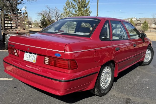 1989 Ford Taurus SHO 1st Gen - Image 2 of 8