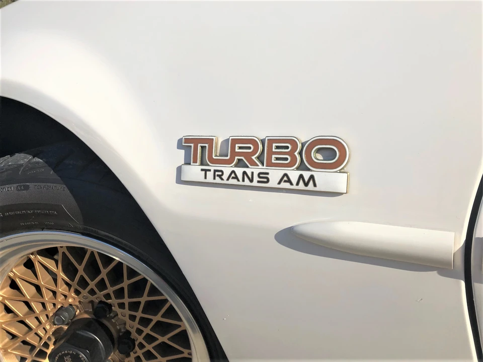 1989 Pontiac Firebird Trans Am 3rd Gen - Image 27 of 31