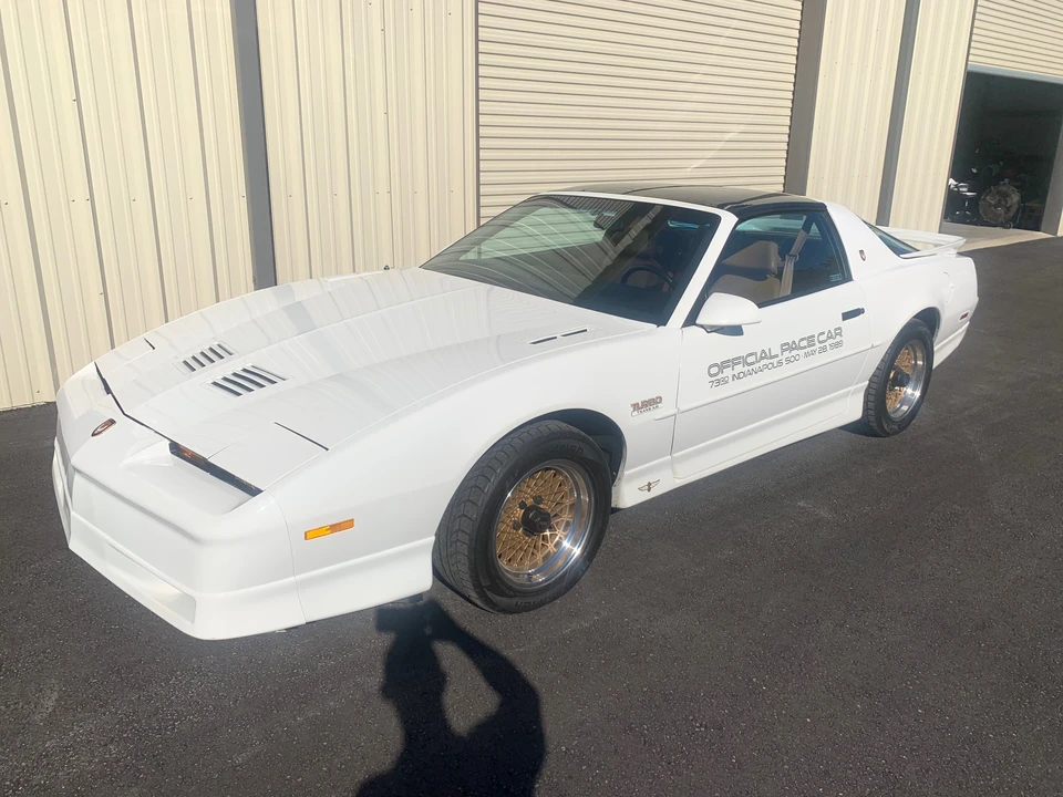 1989 Pontiac Firebird Trans Am 3rd Gen - Image 7 of 31