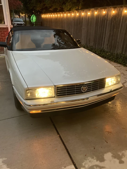 1990 Cadillac Allante - Image 23 of 31