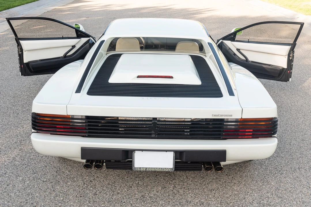 1990 Ferrari Testarossa - Image 26 of 31