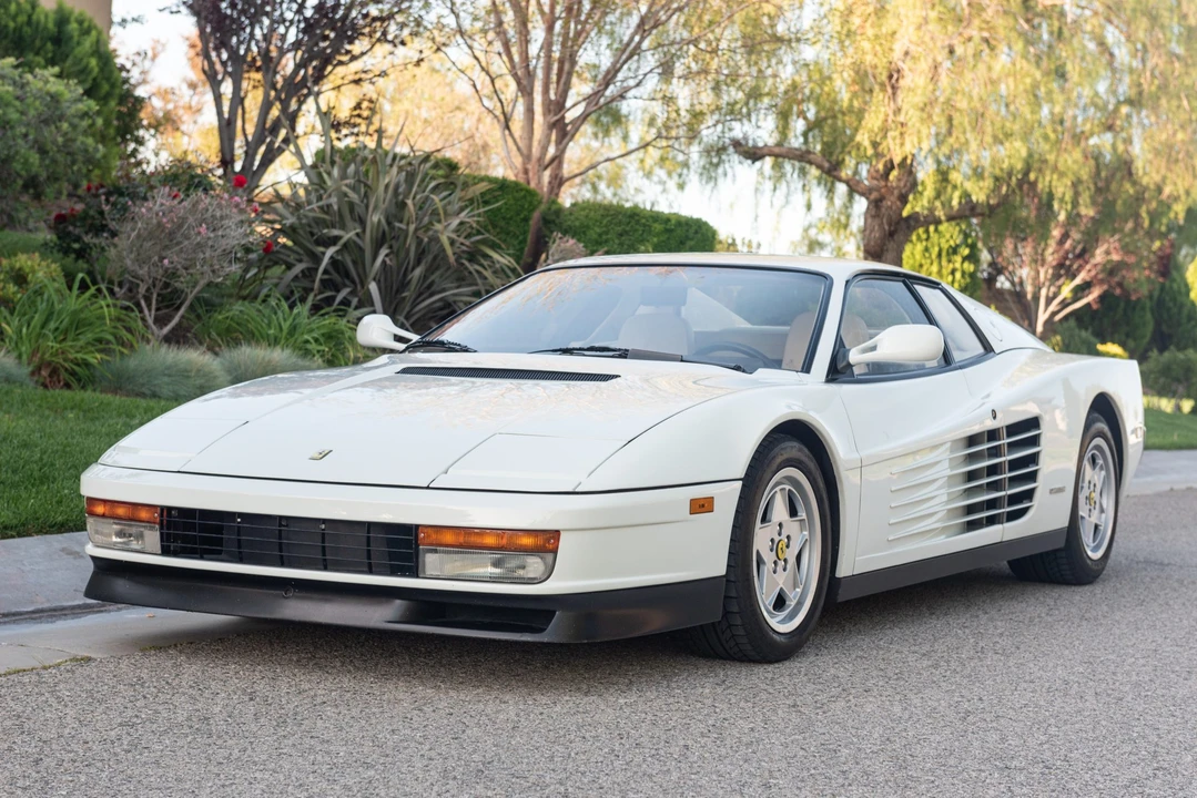 1990 Ferrari Testarossa - Image 2 of 31