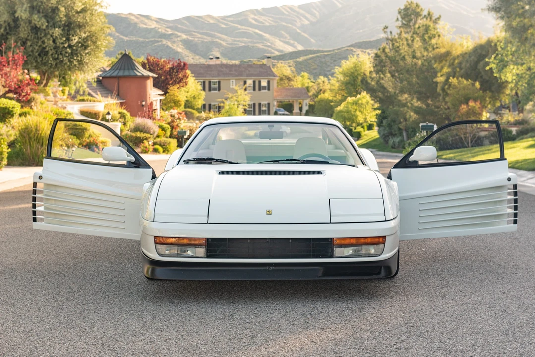 1990 Ferrari Testarossa - Image 15 of 31