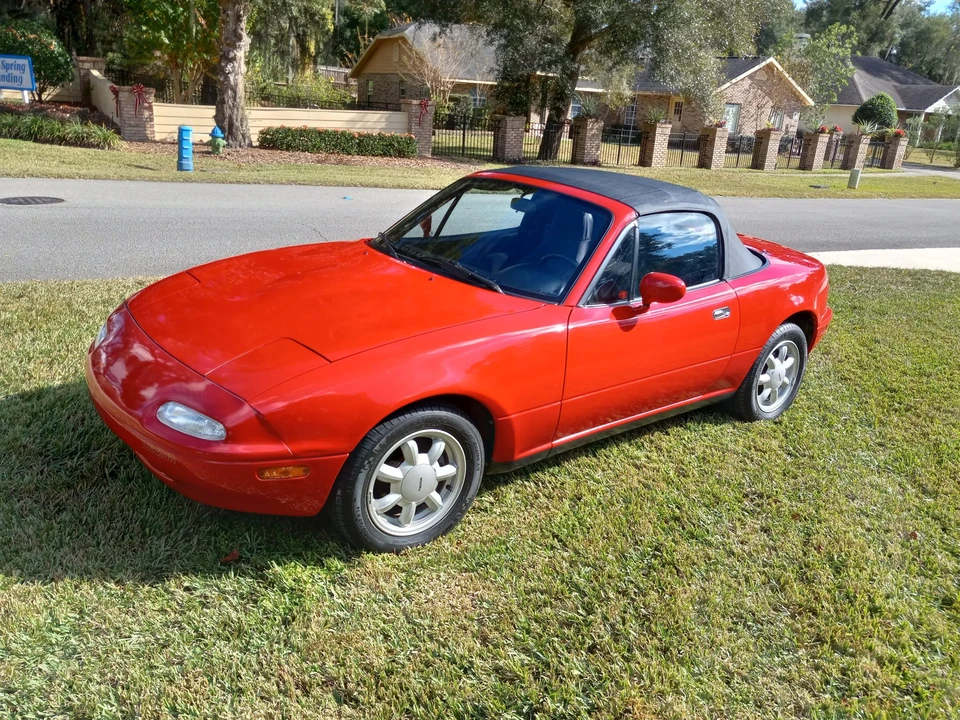 1991 Mazda NA MX-5 Miata - Image 8 of 31