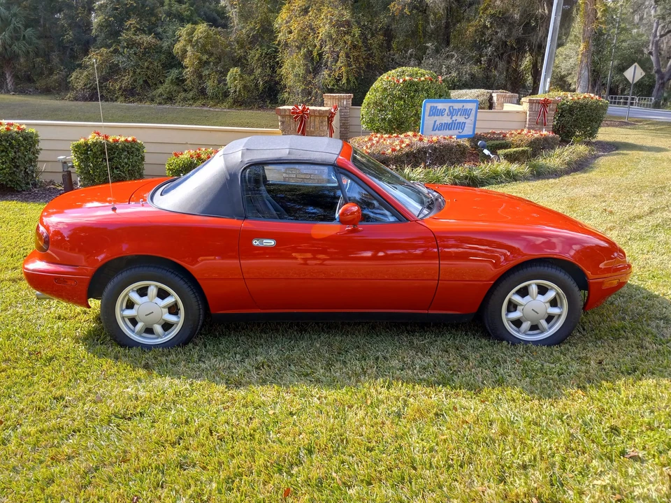 1991 Mazda NA MX-5 Miata - Image 14 of 31