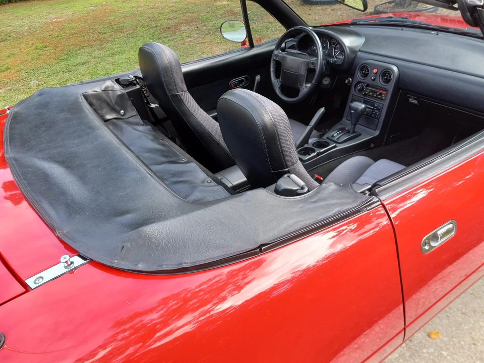 1991 Mazda NA MX-5 Miata - Image 27 of 31